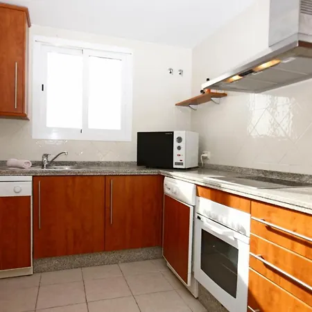 Ref 1 Spacious Sea View *